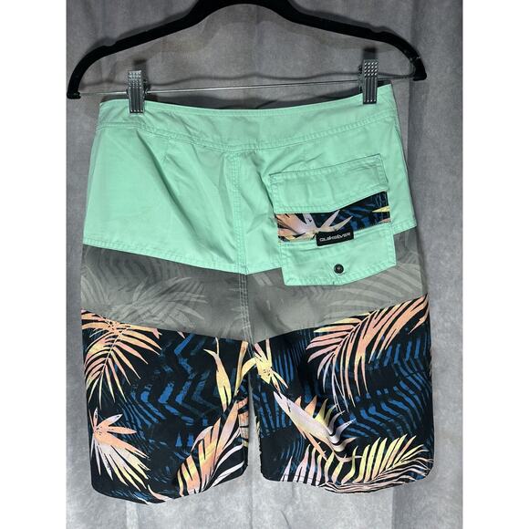 Quiksilver Everyday Panel Youth Board Shorts Beach Glass Pocket Drawcord Sz 29 - Picture 2 of 2